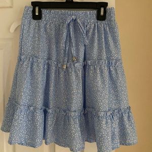 Lose Blue and White Skirt